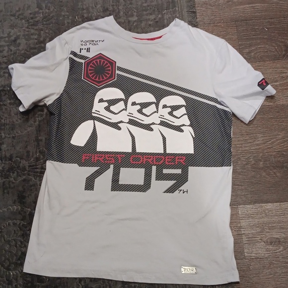 Stormtroopers 709 shirt First Order Star Wars medium Galaxy's Edge gray - Picture 2 of 6